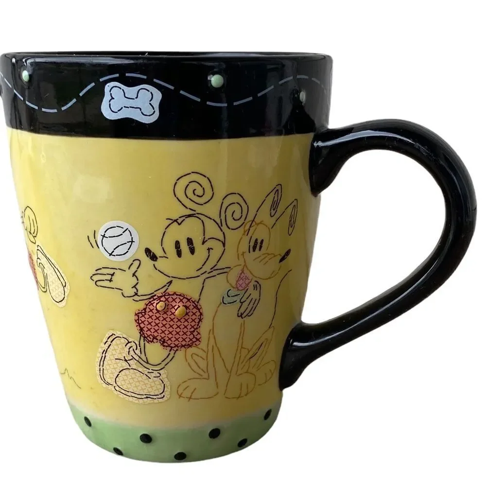 Disney Mickey Mouse & Pluto Best Friends Playing Fetch 16oz Ceramic Coff…
